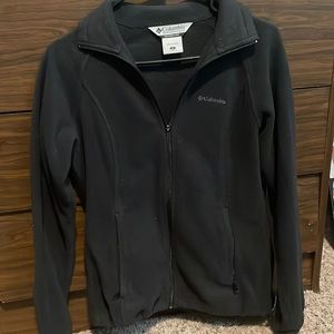 Black Columbia fleece zip up- zipper tag broken but zipper still works